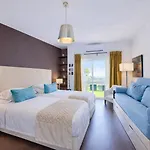 빌라 Casa Do Lago, Infinity Pool, Mountains & Sea View *