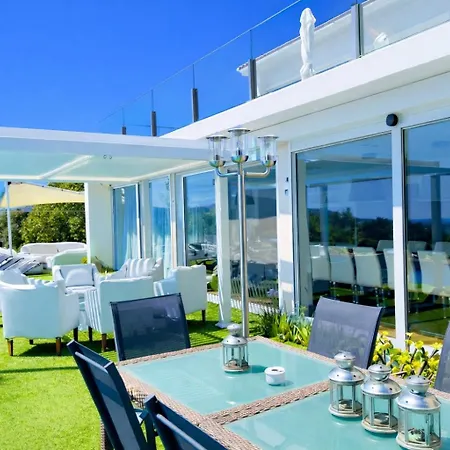 빌라 Casa Do Lago, Infinity Pool, Mountains & Sea View 에스토이