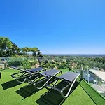 Casa Do Lago, Infinity Pool, Mountains & Sea View * Estoi