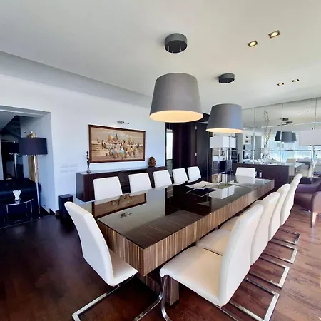 Casa Do Lago, Infinity Pool, Mountains & Sea View Villa